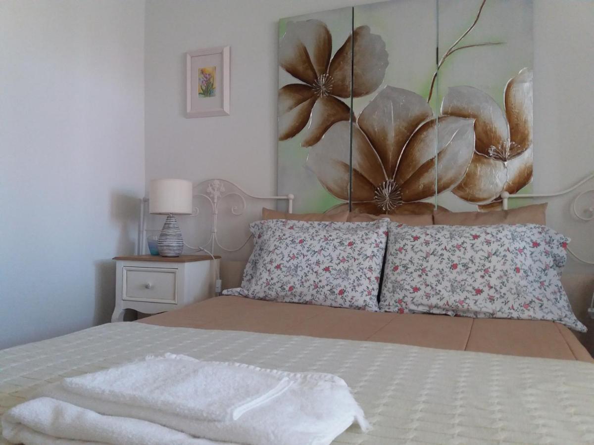 Quintal D'Angra Apartment อังกรา ดู เอโรอิสโม ภายนอก รูปภาพ